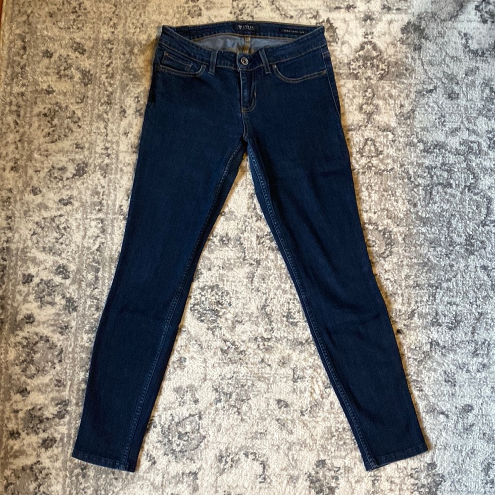 USED! Good Condition! Jean! Guess! Size 29